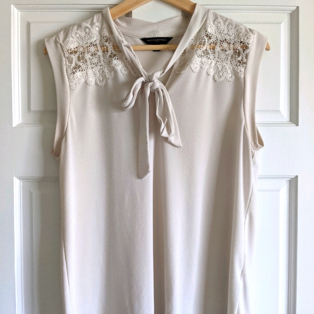 Banana Republic Top